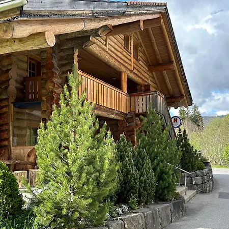 Standard 2 - Heiti Bed and breakfast