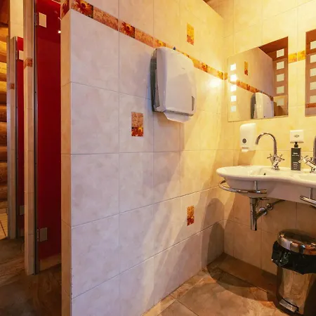 Standard 2 - Private Bathroom - Heiti Bed & Breakfast