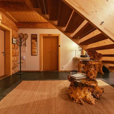 Standard 2 - Private Bathroom - Heiti Bed & Breakfast Gsteig