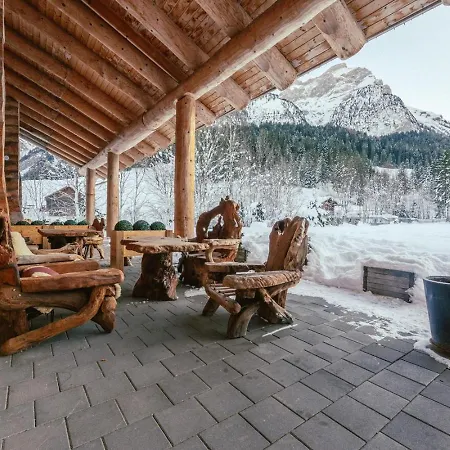 Bed & Breakfast Standard 2 - Heiti *